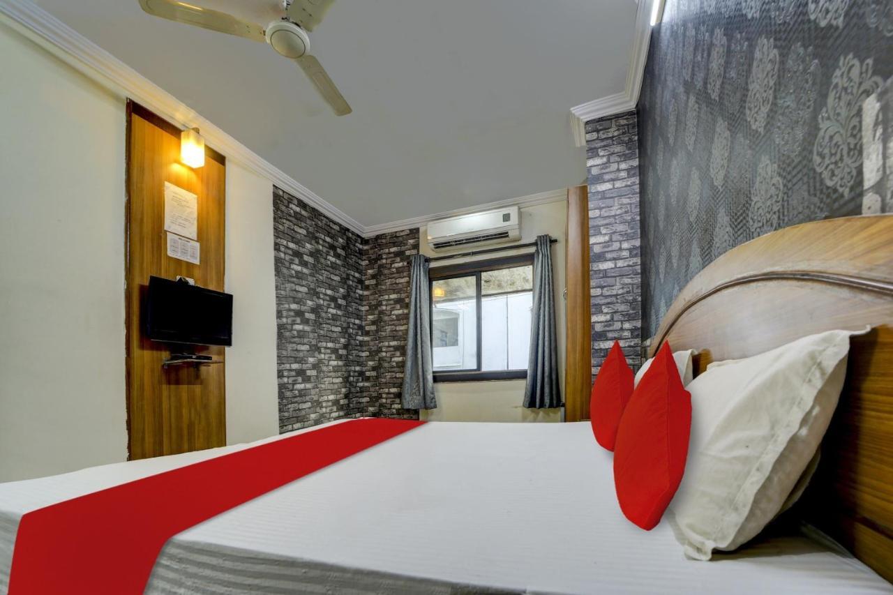 Oyo Flagship 81248 Hotel Satya Vilas Бопал Екстериор снимка