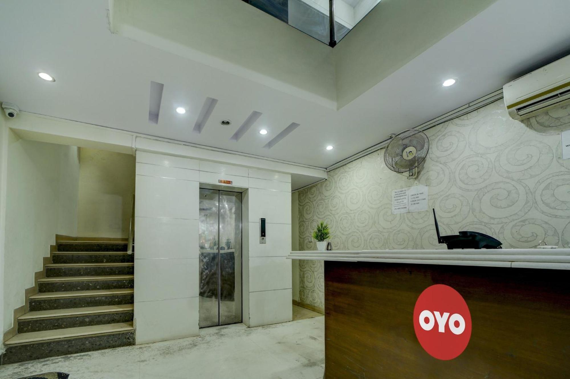 Oyo Flagship 81248 Hotel Satya Vilas Бопал Екстериор снимка